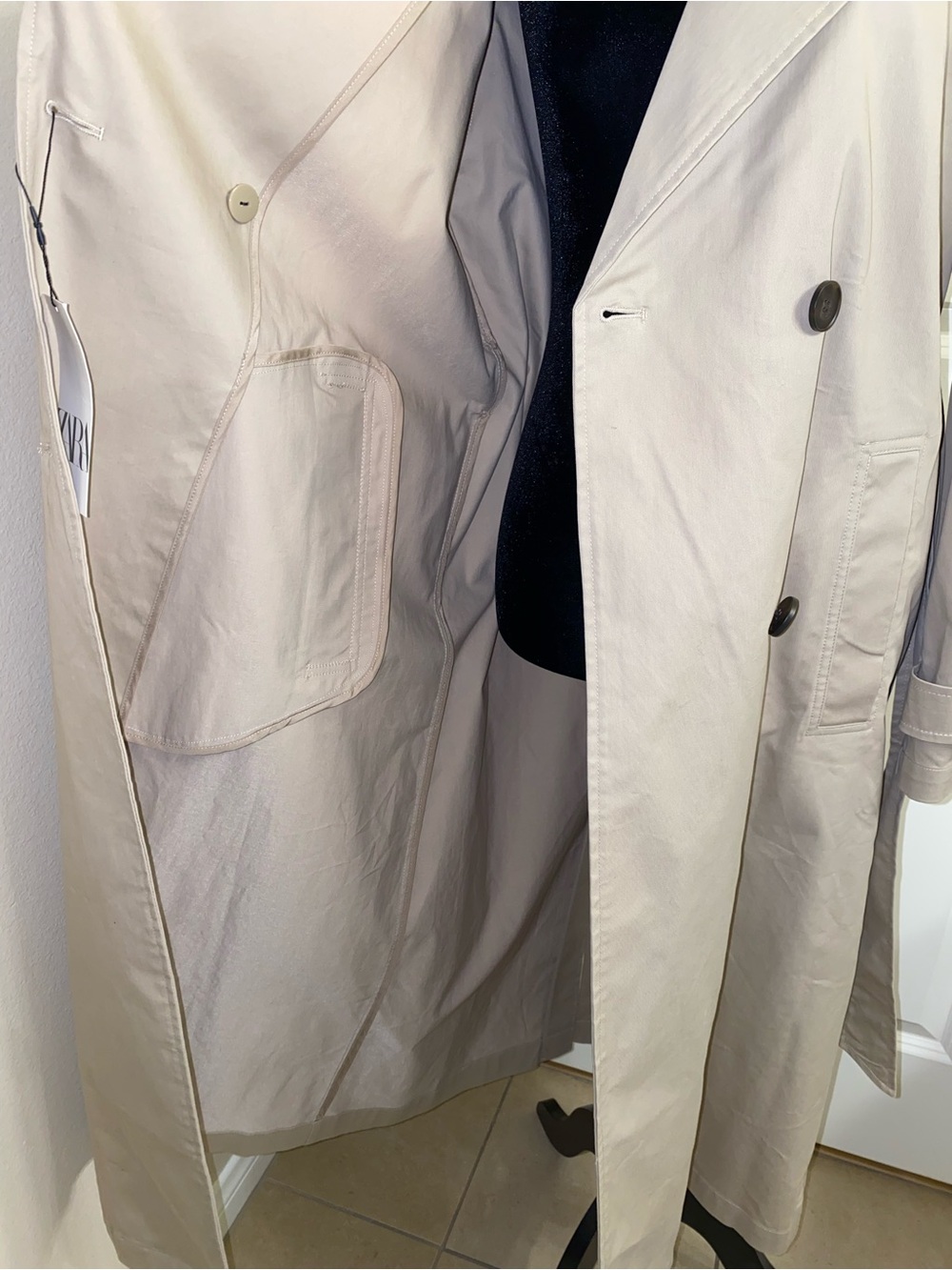 Zara Classic Long Double-Breasted Cotton Trench Coat in Light Tan - Picture 9 of 11